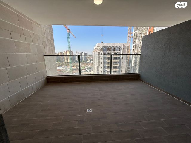 דירה, הקרן הקיימת לישראל 32, לוד