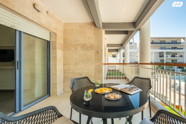 סאבלט, אילת