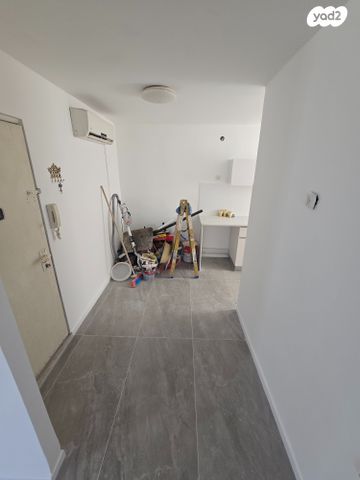 דירה, מחרוזת, יפו ד', גבעת התמרים, תל אביב יפו