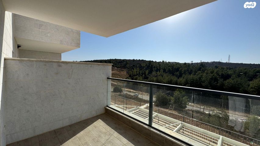 דירה, לשם 51, אריאל