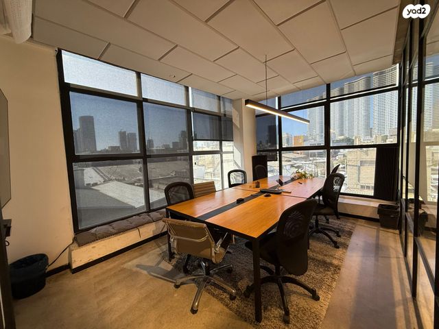 משרדים, מונטיפיורי, הרכבת, תל אביב יפו