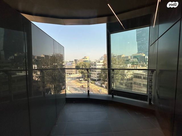 משרדים, דרך מנחם בגין 13, בורסה, רמת גן