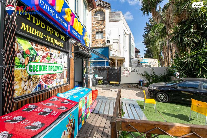 חנויות/ שטח מסחרי, שדרות טרומפלדור 46, זיו, חיפה