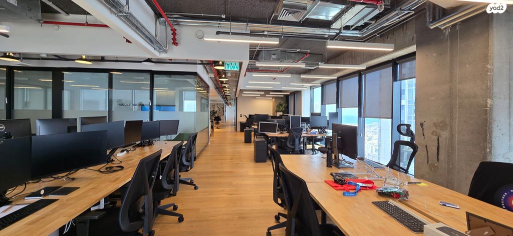 משרדים, דרך מנחם בגין, מונטיפיורי, הרכבת, תל אביב יפו