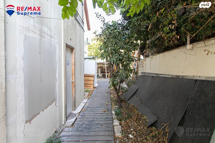 חנויות/ שטח מסחרי, שדרות טרומפלדור 46, זיו, חיפה