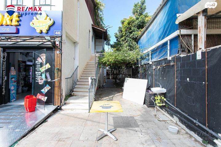 חנויות/ שטח מסחרי, שדרות טרומפלדור 46, זיו, חיפה