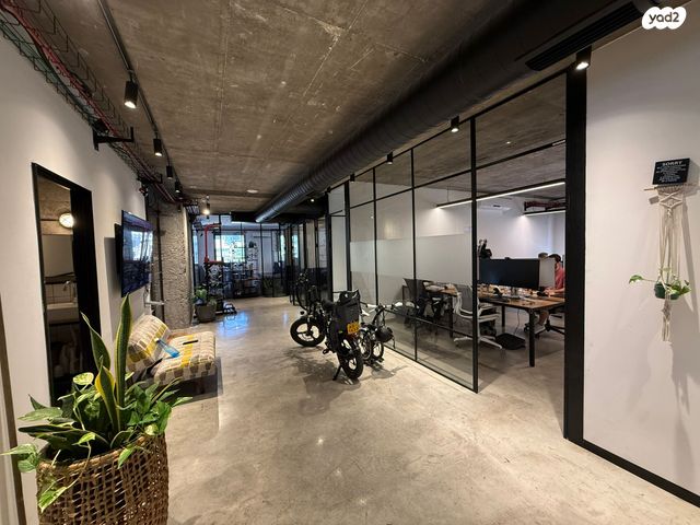 משרדים, מונטיפיורי, הרכבת, תל אביב יפו