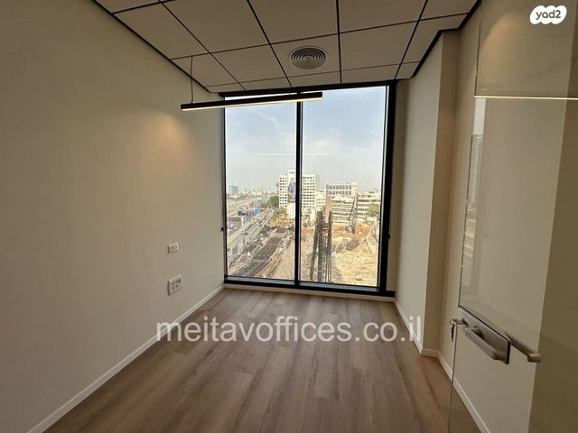 משרדים, דרך מנחם בגין 13, בורסה, רמת גן