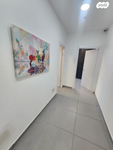 משרדים, העצמאות 42, מרכז העיר, קרית אתא