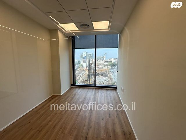 משרדים, דרך מנחם בגין 13, בורסה, רמת גן