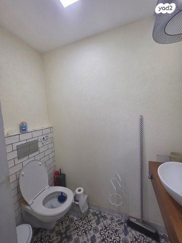 משרדים, הגיבורים 59, מרכז העיר, חדרה