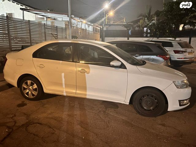 סקודה ראפיד