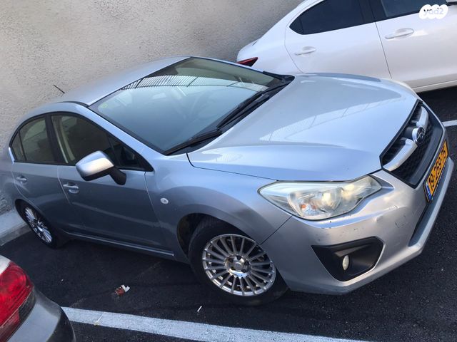 סובארו אימפרזה