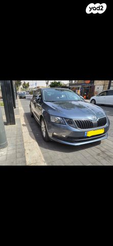 סקודה אוקטביה