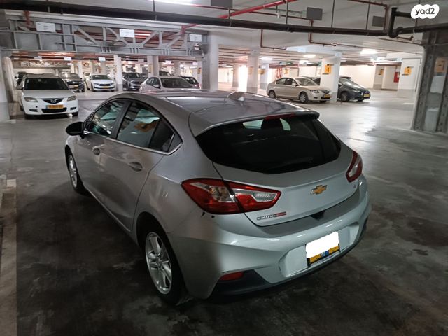 שברולט קרוז