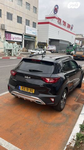 מודעת רכב קיה סטוניק