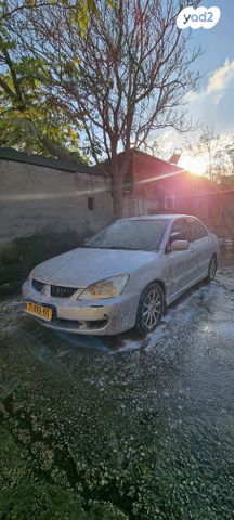 מודעת רכב מיצובישי לנסר