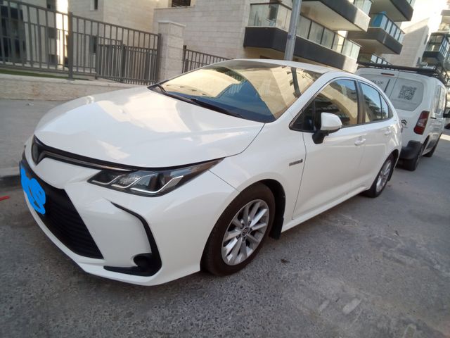 מודעת רכב טויוטה קורולה