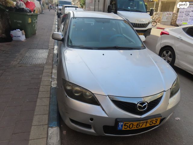 מאזדה 3