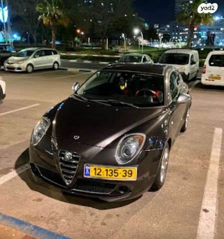 אלפא רומיאו מיטו