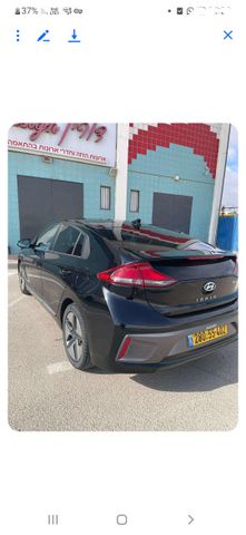 יונדאי איוניק