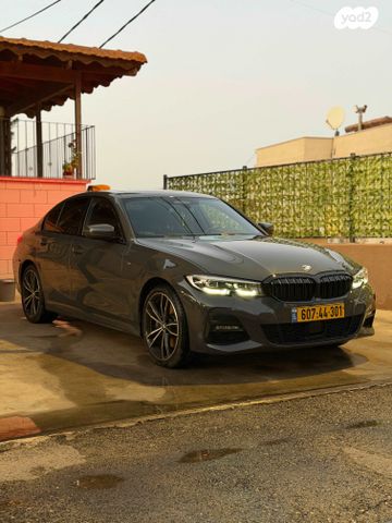 מודעת רכב ב מ וו סדרה 3