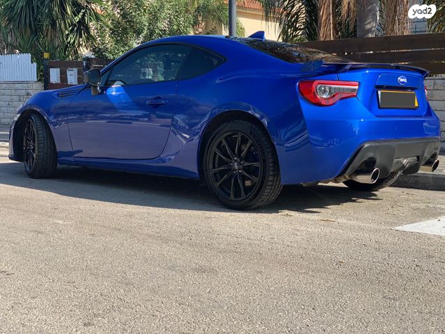 סובארו BRZ