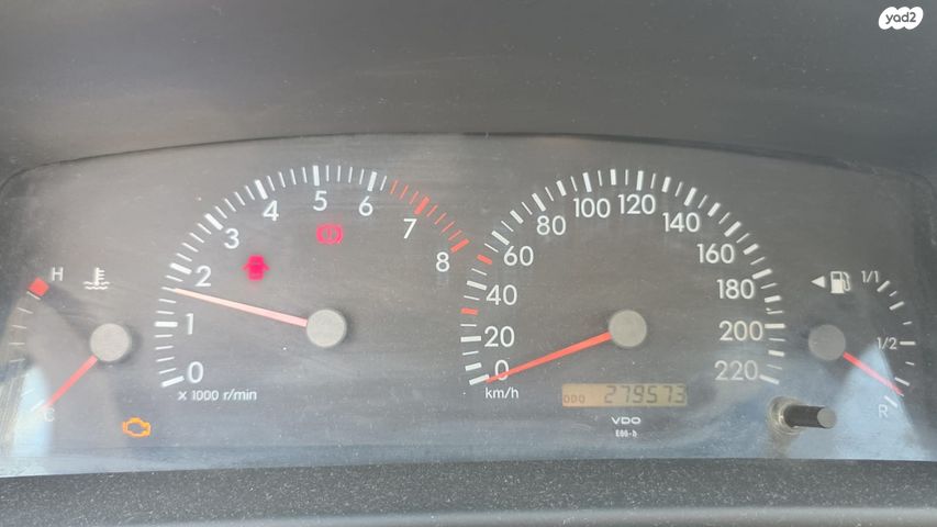 מודעת רכב טויוטה קורולה