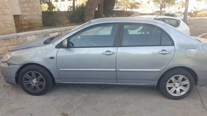 טויוטה קורולה