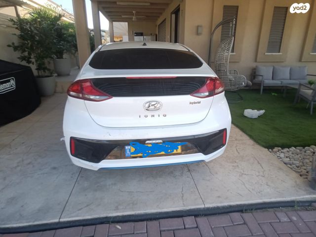 יונדאי איוניק