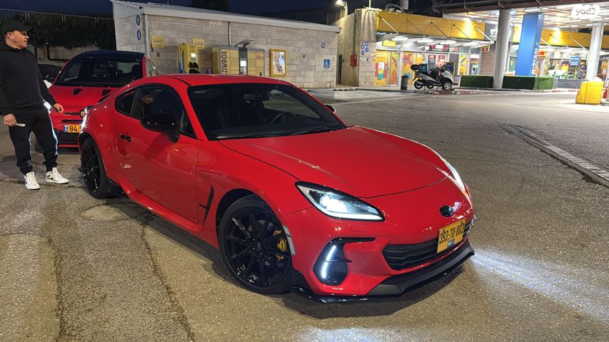 סובארו BRZ