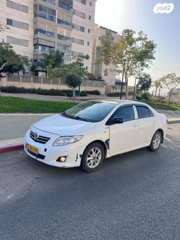 טויוטה קורולה