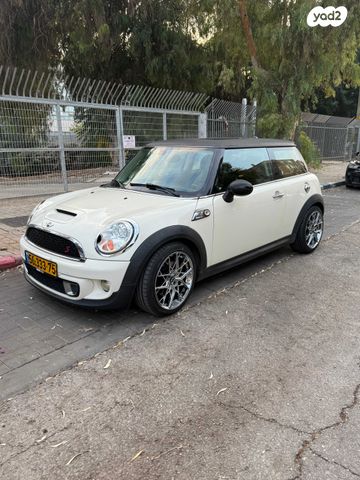מודעת רכב מיני קופר