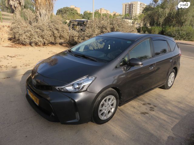 מודעת רכב טויוטה פריוס פלוס