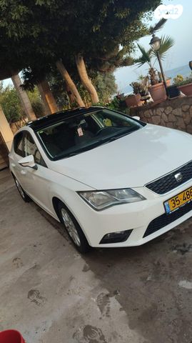 מודעת רכב סיאט לאון