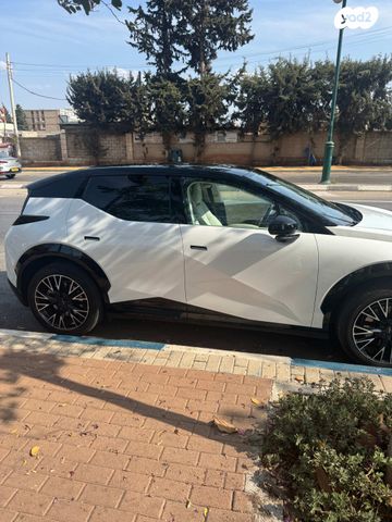 מודעת רכב זיקר X