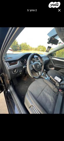 סקודה אוקטביה