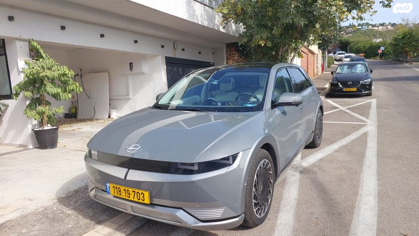 יונדאי איוניק 5