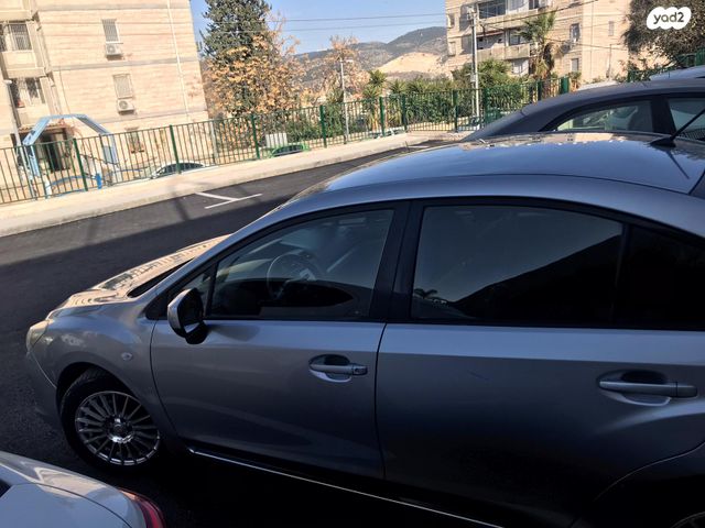 סובארו אימפרזה