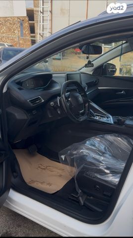 מודעת רכב פיג'ו 3008