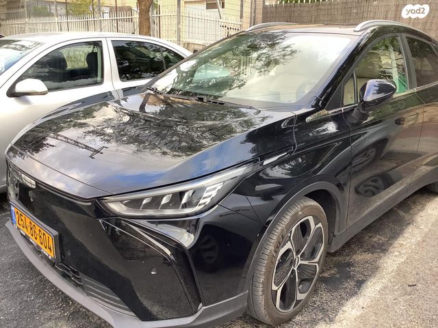 ג׳ילי Geometry C