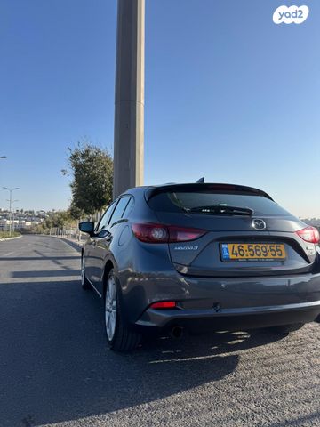 מאזדה 3