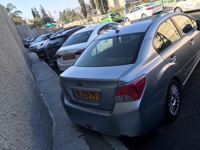 סובארו אימפרזה