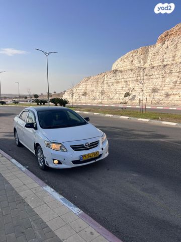 טויוטה קורולה