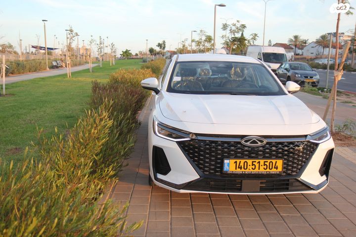 מודעת רכב צ׳רי אריזו 8