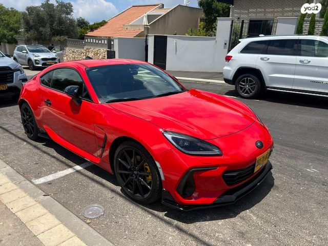 סובארו BRZ