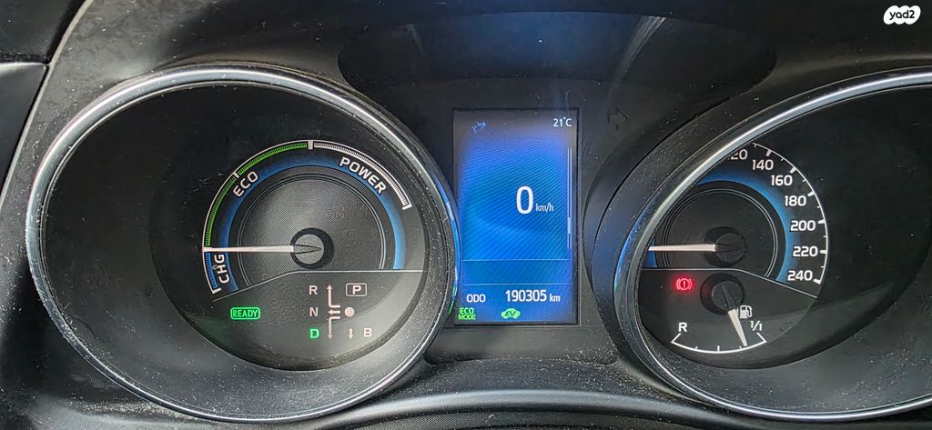 מודעת רכב טויוטה אוריס