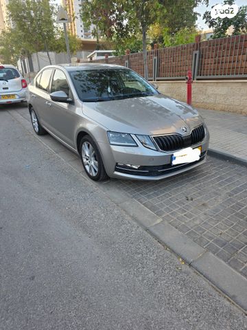 סקודה אוקטביה 