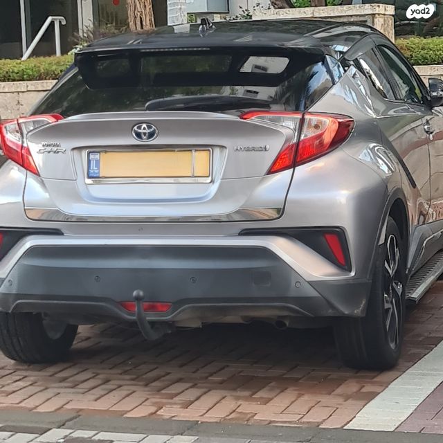טויוטה C-HR