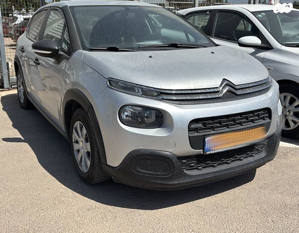 מודעת רכב סיטרואן ג'אמפי